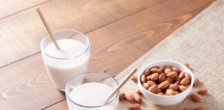 Zelf amandelmelk maken