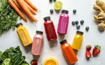 Lactosevrije smoothies van het huismerk van de supermarkt albert heijn jumbo plus